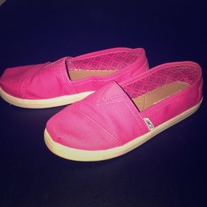 Toms Canvas Shoes Pink